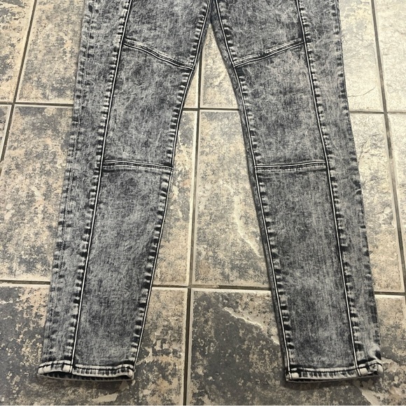 Women’s True Religion Jeans Size 31 Halle Mid Rise Super Skinny Made In … - Picture 3 of 9